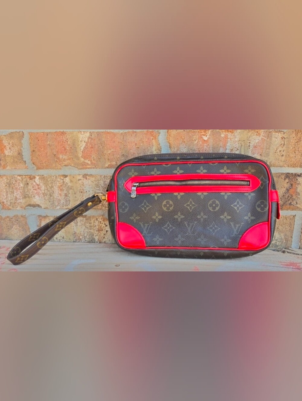 🚫SOLD🚫 Vtg LOUIS VUITTON Custom Red 'Dragonne' Clutch Bag